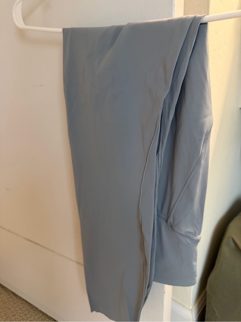 Base Pace High Rise Tight 25” - Picture 4 of 11